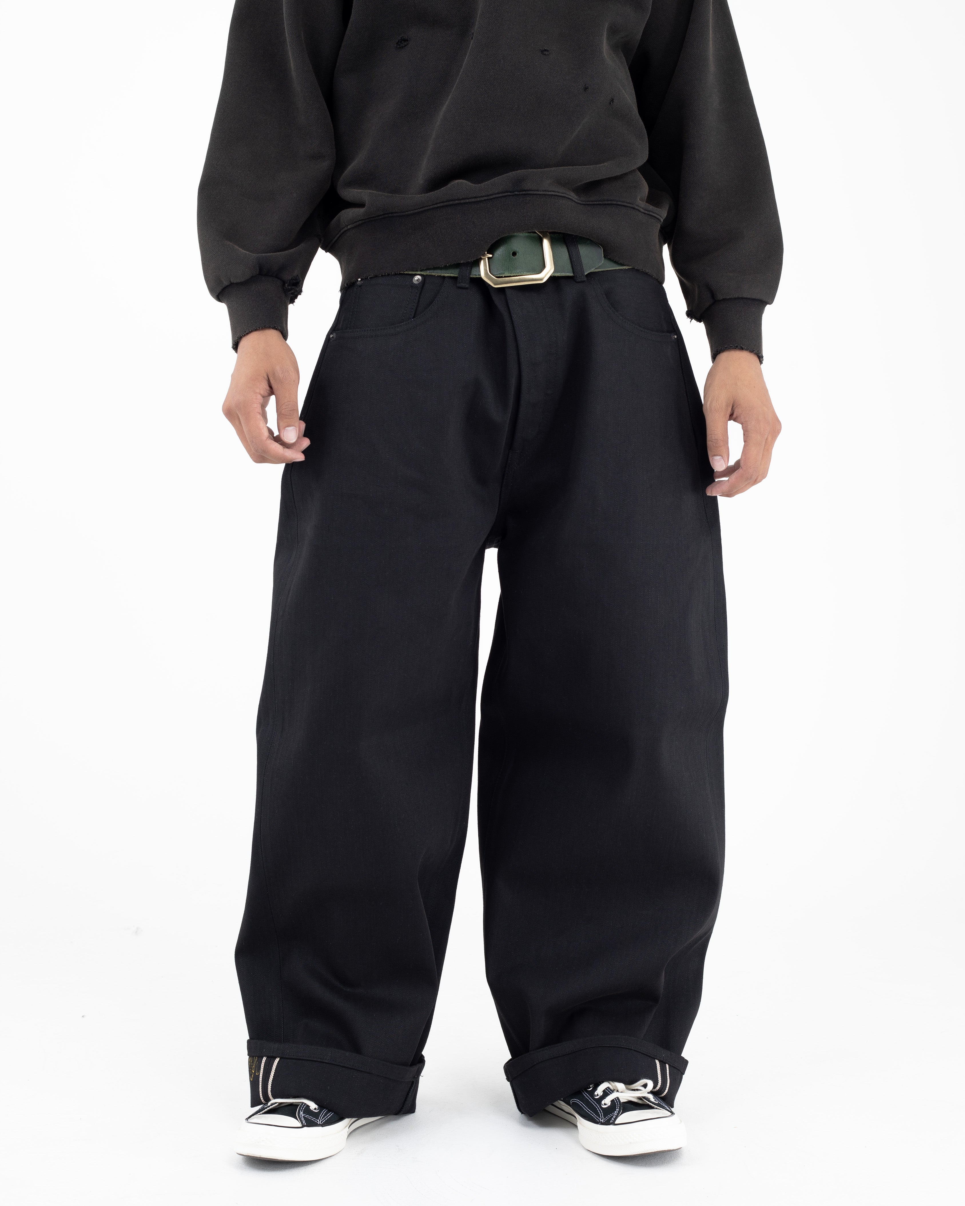 BLACK BUNDLE Image 2